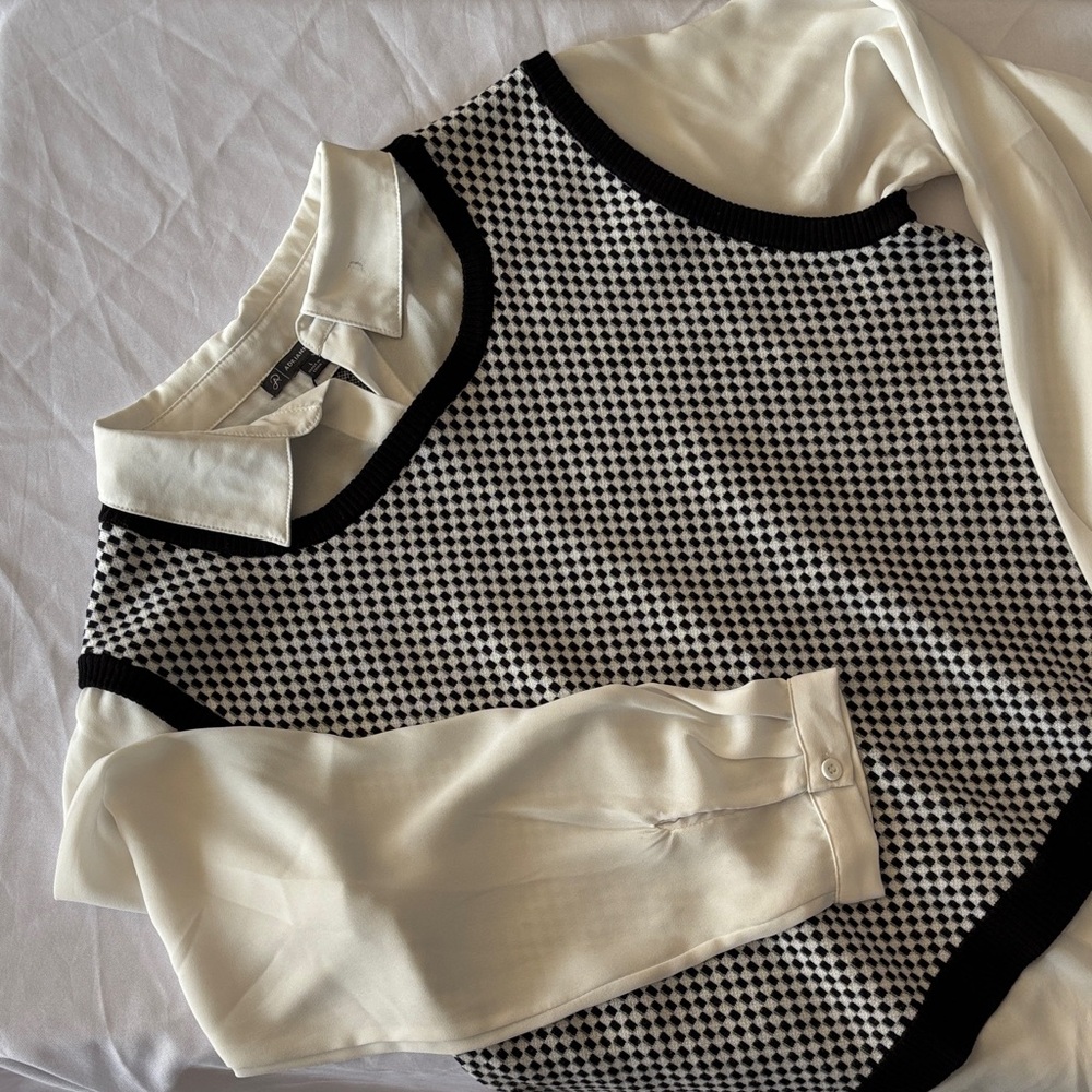 Adrianna Papell Monochrome Knit Top